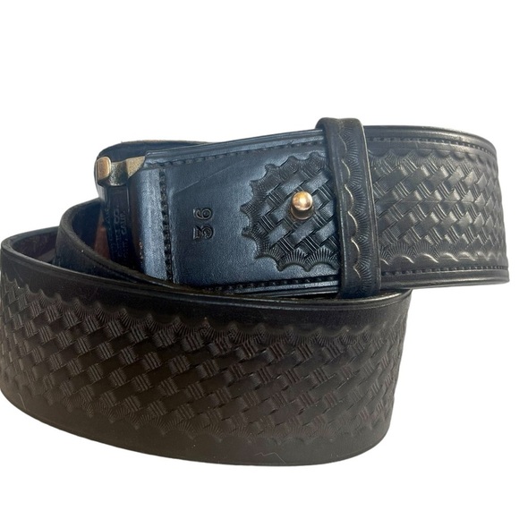 F.M. Pitt Co by Earl Ginn Co Black 36 Leather Duty Belt Woven Police Cop Agent - Picture 1 of 5